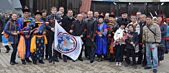 В Хабаровск прибыла частица Вечного огня.